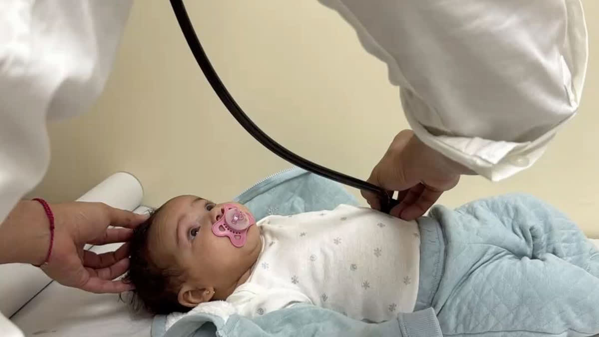 Qué no hacer con un bebé: 5 prohibiciones del pediatra